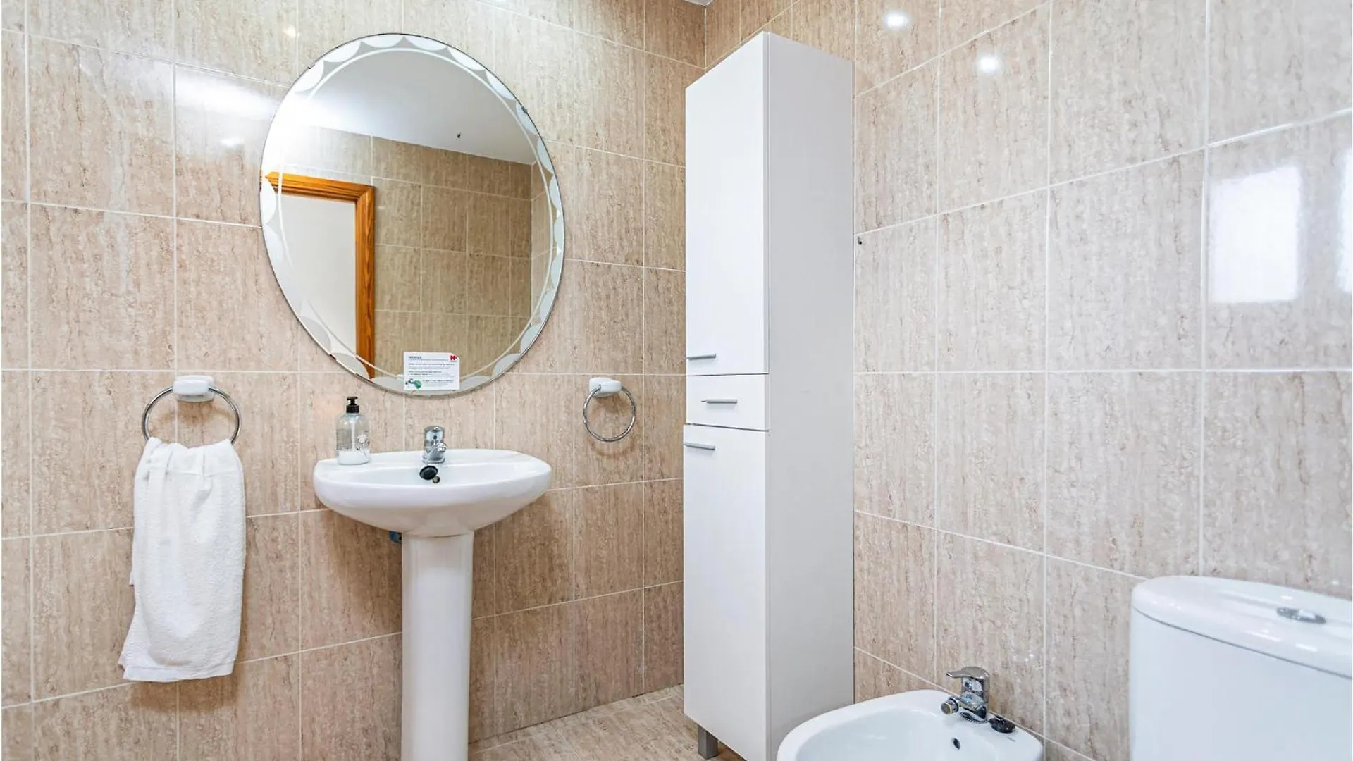 4 Bedroom Beautiful Home In Alcudia Port de Alcudia  0*, Port de Alcudia (Mallorca)